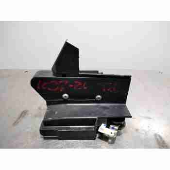 CERRADURA PUERTA TRASERA DERECHA 825022281R 2 PINES 