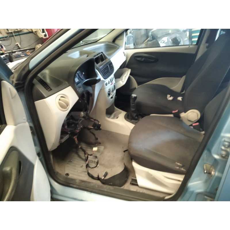 fiat punto berlina (188) del año 2003