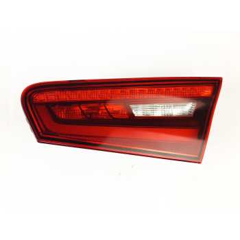 PILOTO TRASERO DERECHO INTERIOR 8V3945094B 