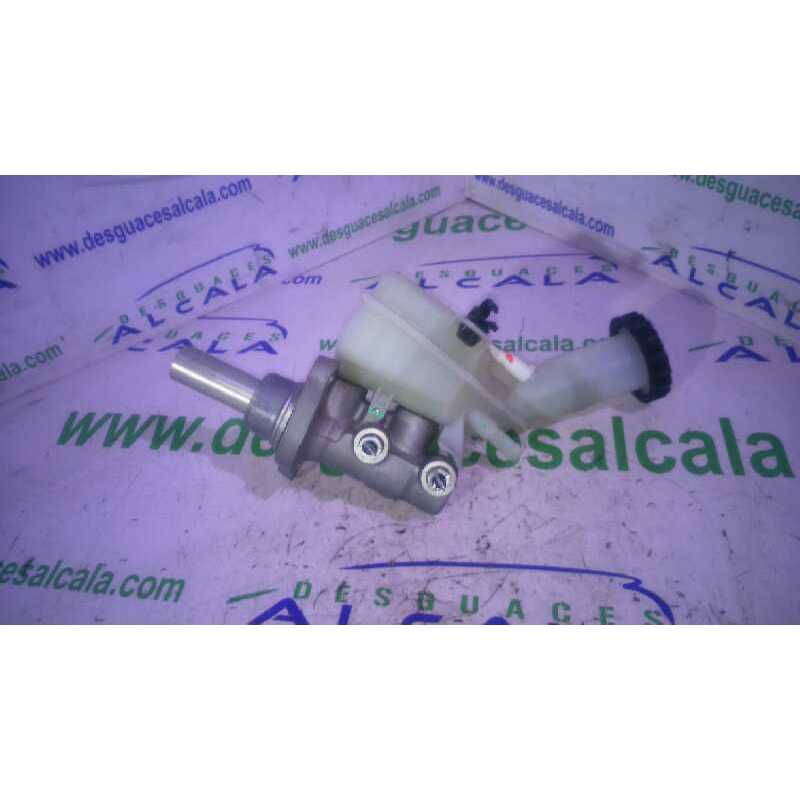 BOMBA FRENO 2 SALIDAS 
