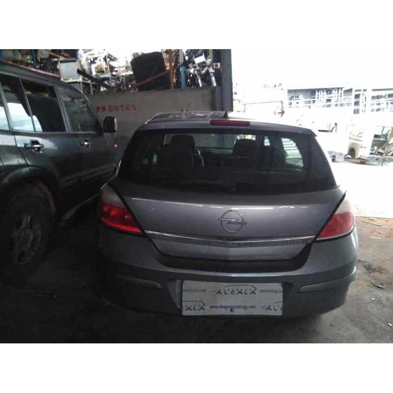 opel astra h berlina del año 2005