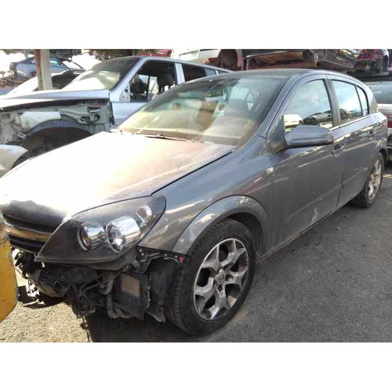 opel astra h berlina del año 2005