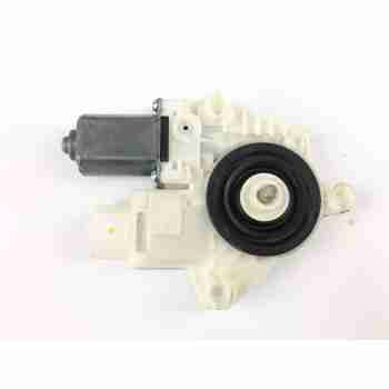 MOTOR ELEVALUNAS DELANTERO DERECHO 7455081 