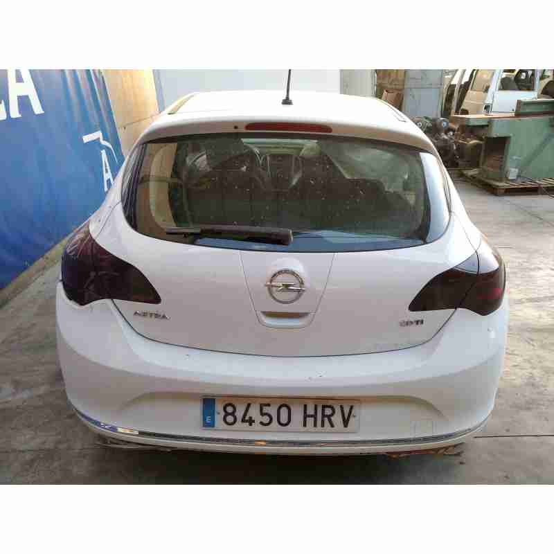opel astra j lim. del año 2013