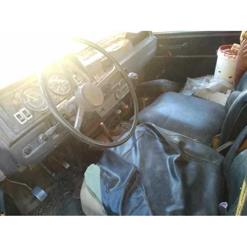 land rover santana del año 1987