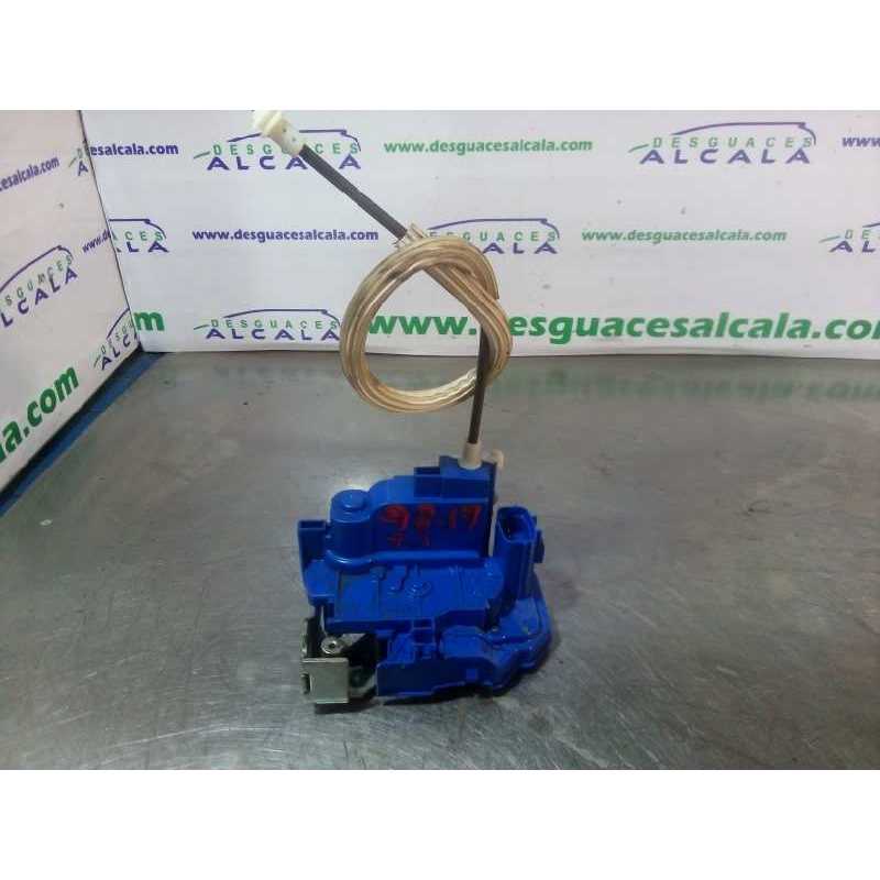 CERRADURA PUERTA TRASERA IZQUIERDA 4 PINES 