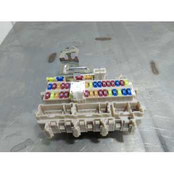 CAJA RELES / FUSIBLES 252307990A 