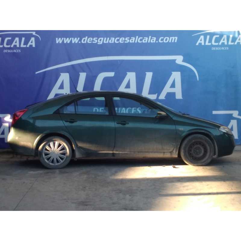 nissan primera berlina (p12) del año 2002