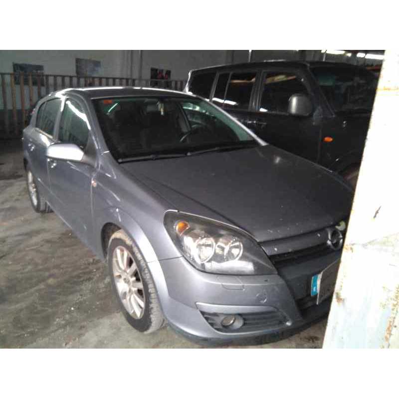 opel astra h berlina del año 2005