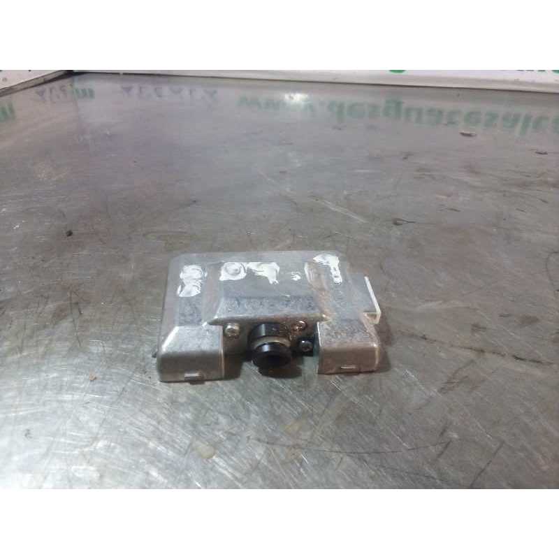 CAMARA TRASERA 958902W100 6 PINES 