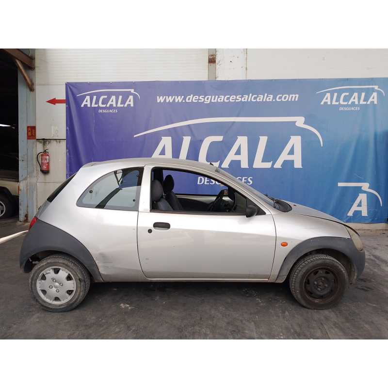 ford ka (rb_) del año 2002