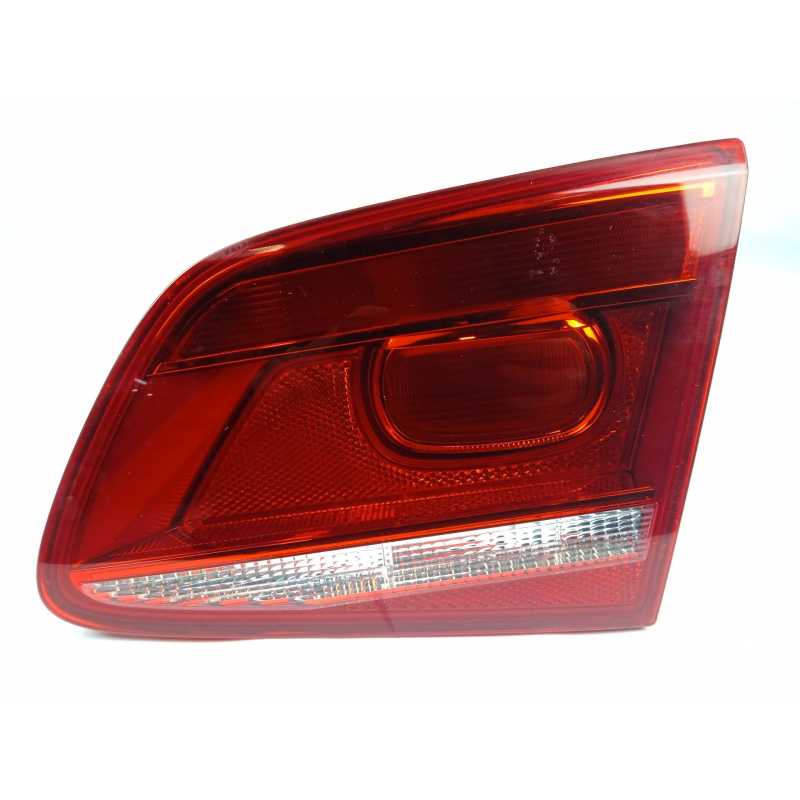 PILOTO TRASERO DERECHO INTERIOR 3AE945094K 