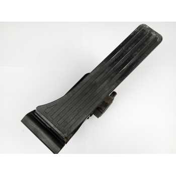 POTENCIOMETRO PEDAL A4513000000 