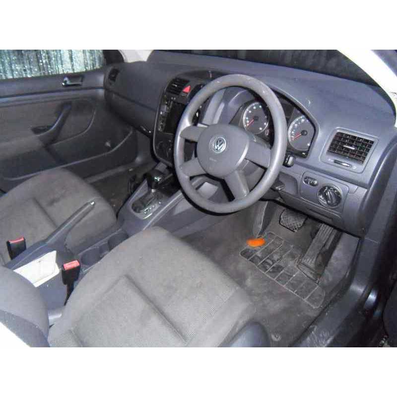 volkswagen golf v berlina (1k1) del año 2005