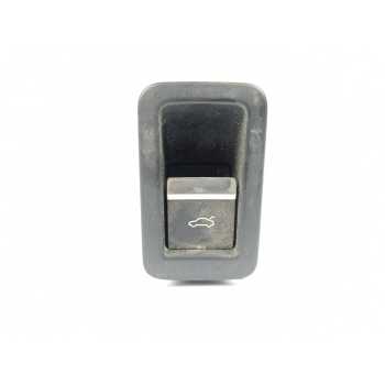 MANDO ELEVALUNAS DELANTERO DERECHO 4M0959831A 