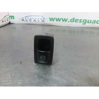 MANDO ELEVALUNAS TRASERO DERECHO A2518200510 