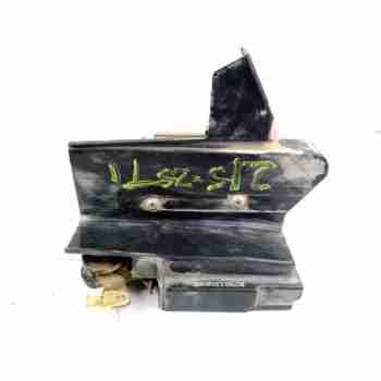 CERRADURA PUERTA TRASERA IZQUIERDA 825033585R 