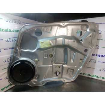 ELEVALUNAS DELANTERO DERECHO A1647201679 SIN MOTOR 