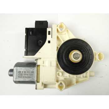 MOTOR ELEVALUNAS DELANTERO DERECHO 0130822665 