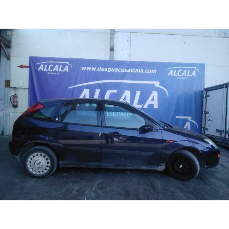ford focus berlina (cak) del año 2000