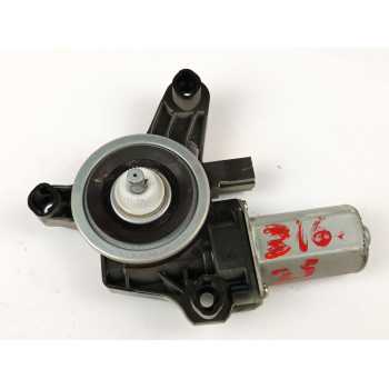 MOTOR ELEVALUNAS TRASERO DERECHO A0009060908 