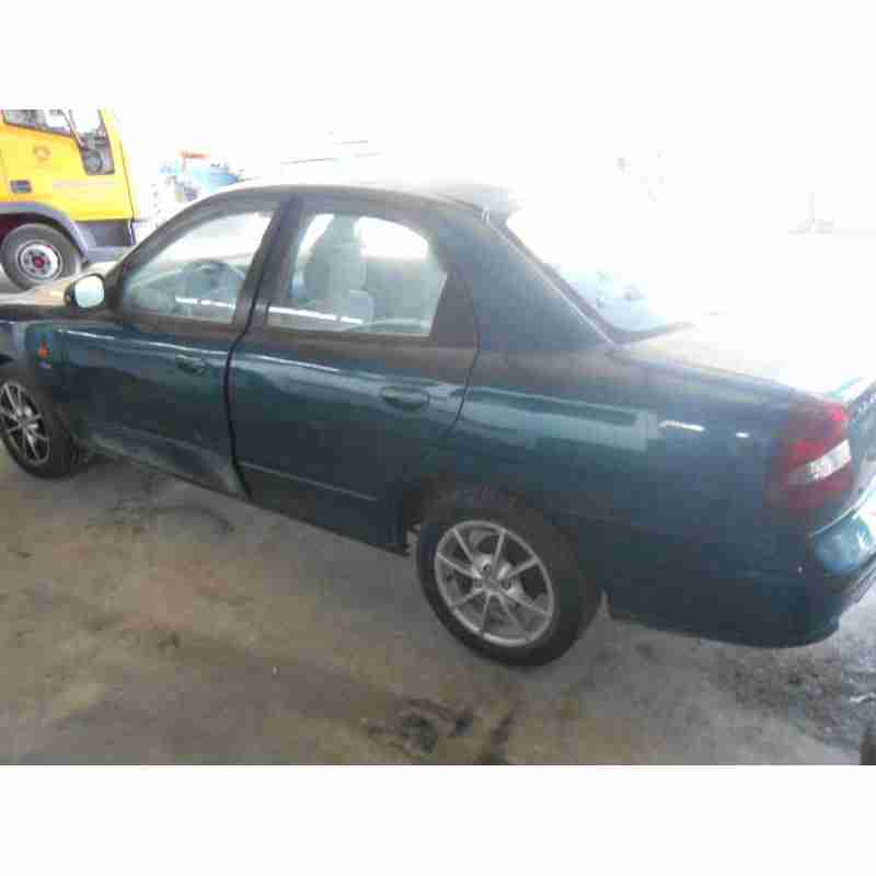 daewoo nubira berlina del año 2000