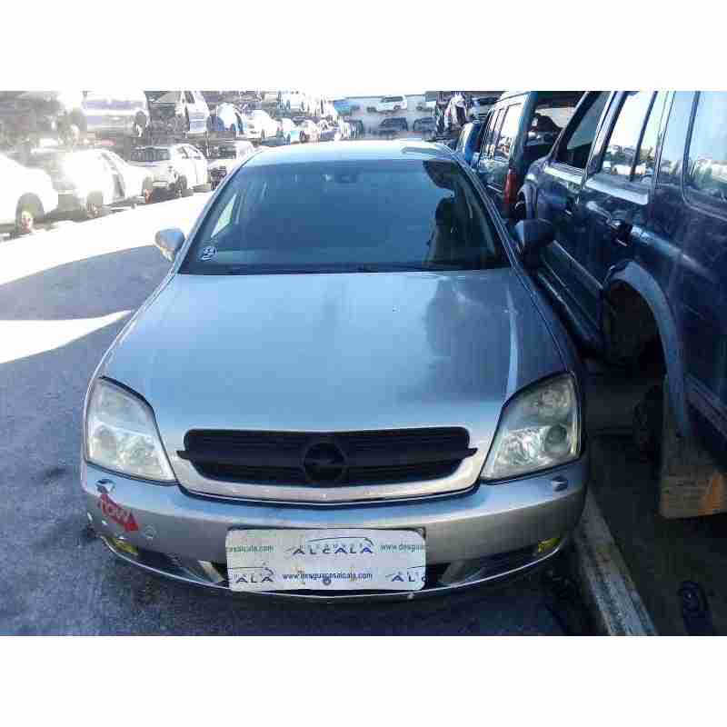 opel vectra c berlina del año 2002