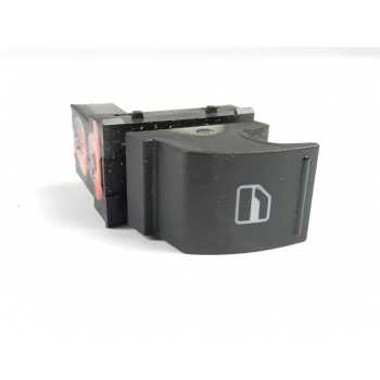 MANDO ELEVALUNAS DELANTERO DERECHO 7L6959855B 