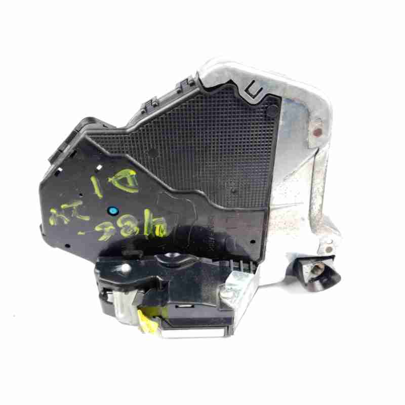 CERRADURA PUERTA DELANTERA IZQUIERDA 6904053100 