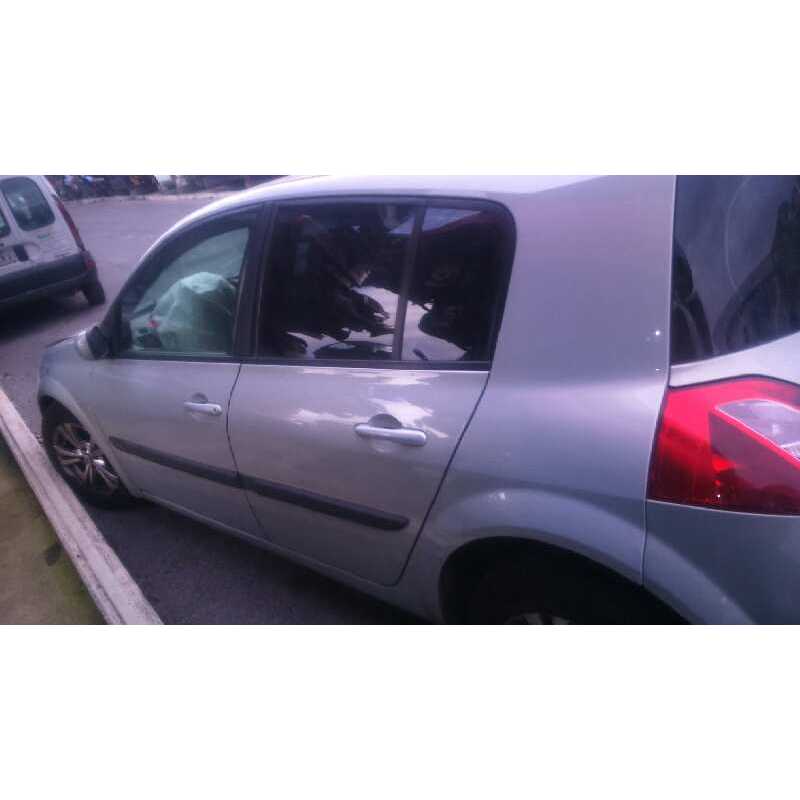 renault megane ii berlina 5p del año 2004