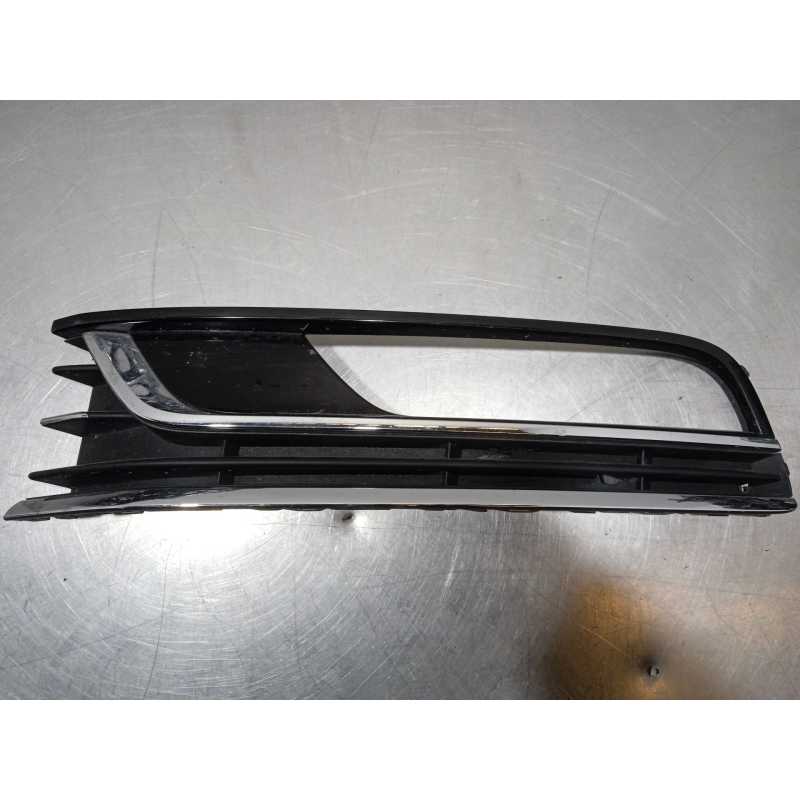 REJILLA PARAGOLPES IZQUIERDA 3AA853665A 