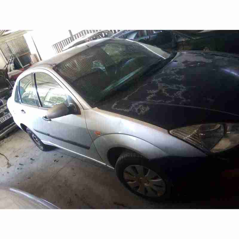ford focus berlina (cak) del año 1999