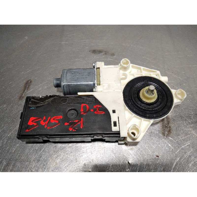 MOTOR ELEVALUNAS DELANTERO IZQUIERDO 0130822330 