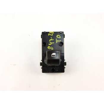MANDO ELEVALUNAS TRASERO DERECHO 93590J7100 