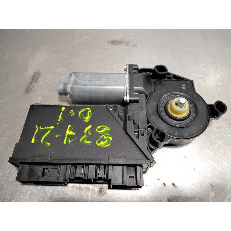 MOTOR ELEVALUNAS DELANTERO IZQUIERDO 0130821764 