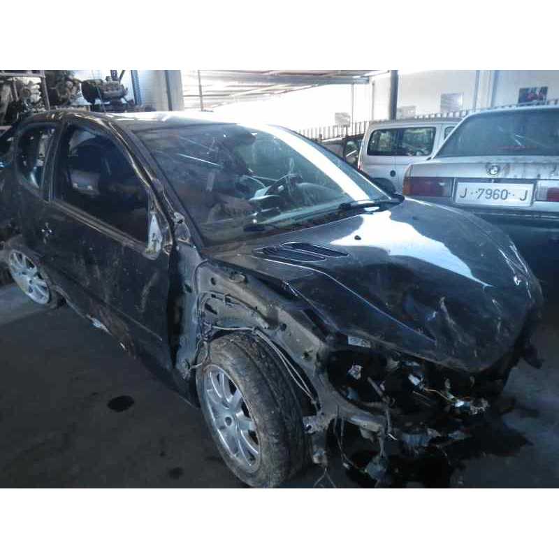 peugeot 206 berlina del año 2003