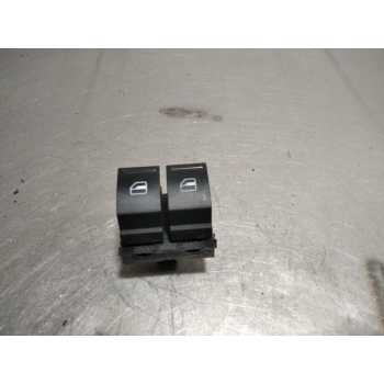 MANDO ELEVALUNAS DELANTERO DERECHO 1K3959857 4 PINES 
