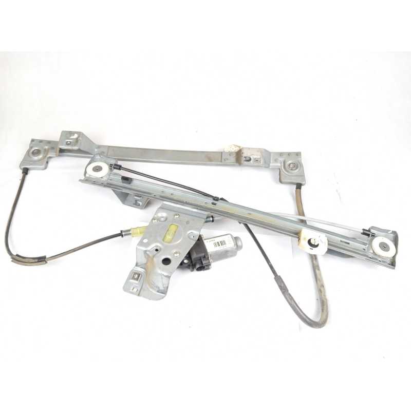 ELEVALUNAS DELANTERO DERECHO 807209565R 402086A 
