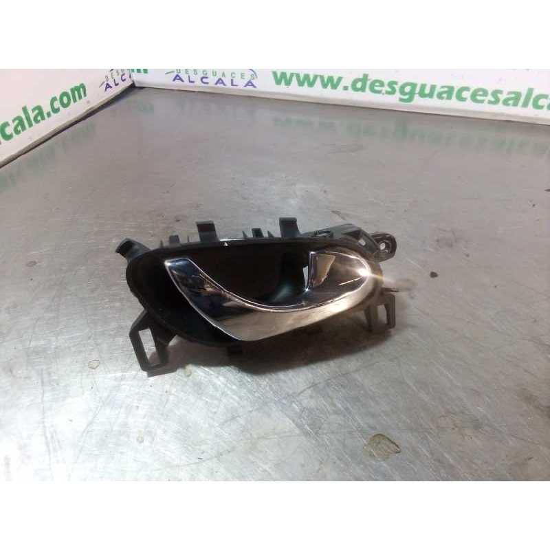 MANETA INTERIOR TRASERA DERECHA 