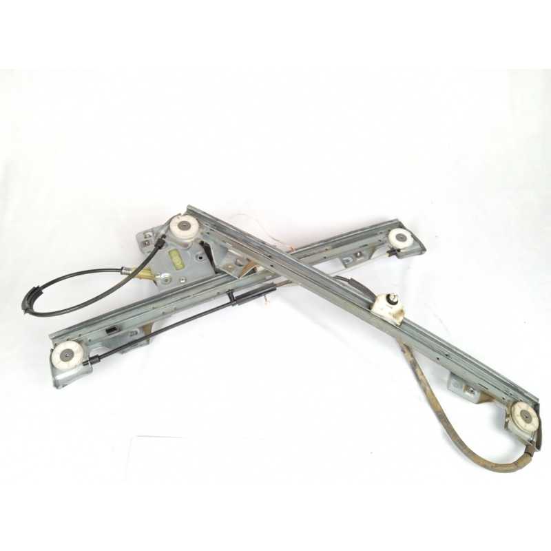 ELEVALUNAS DELANTERO IZQUIERDO 807212230R 402087A 