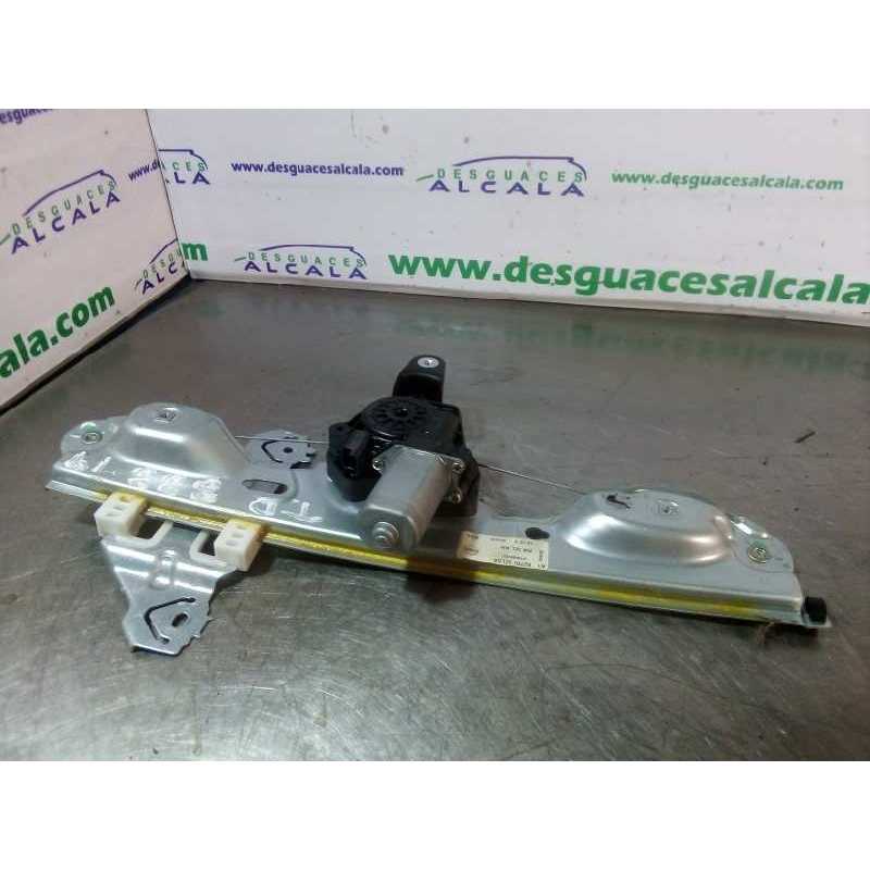 ELEVALUNAS TRASERO DERECHO 827003ZL0A 2 PINES 