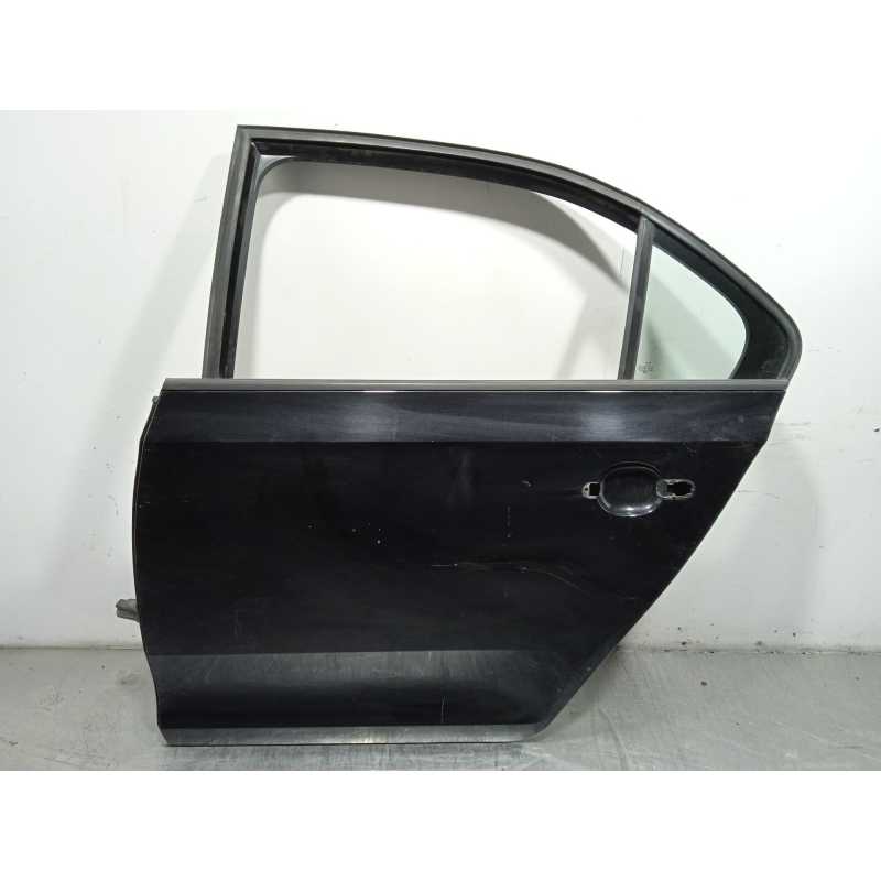 PUERTA TRASERA IZQUIERDA 5JA833051B 