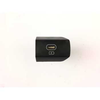 CONECTOR USB / AUX 96125J7800 