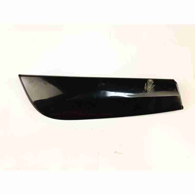 MOLDURA J685608600 