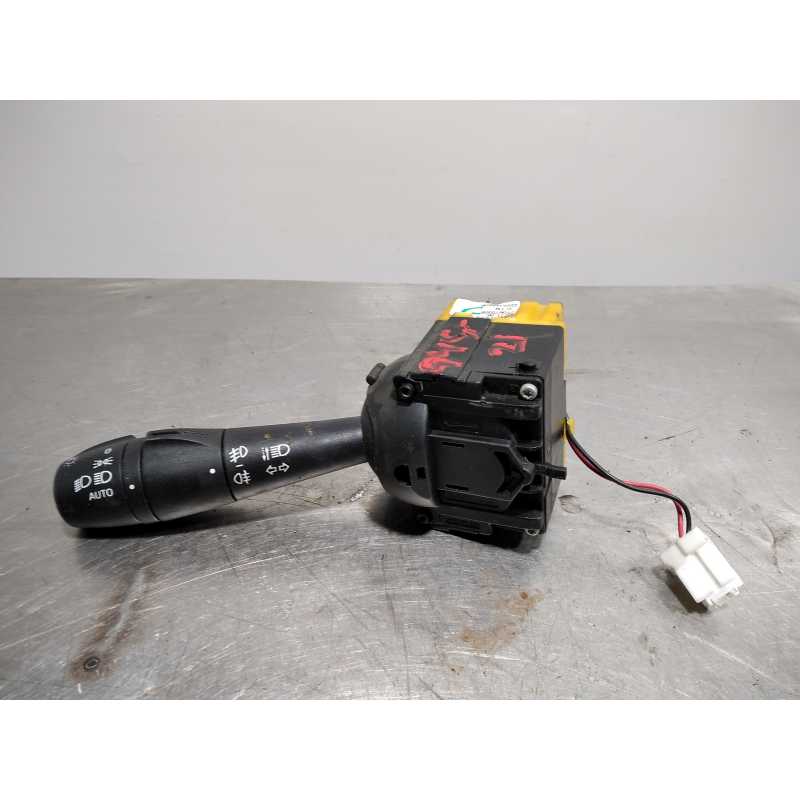MANDO LUCES 255675887R 14+2 PINES 