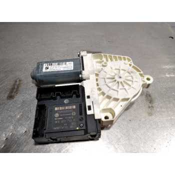 MOTOR ELEVALUNAS DELANTERO DERECHO 5P0837402N 