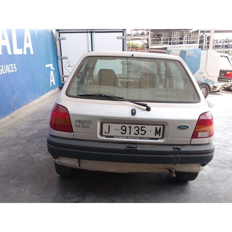 ford fiesta furgoneta/hatchback (fvd) del año 1989