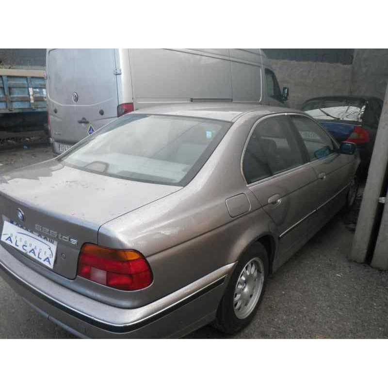 bmw serie 5 berlina (e39) del año 2000