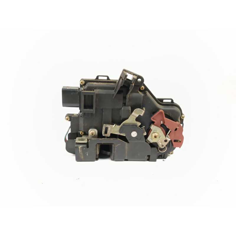 CERRADURA PUERTA DELANTERA DERECHA 8E1837016C 