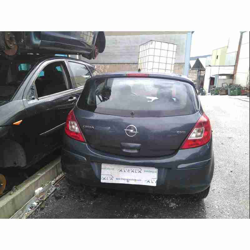 opel corsa d del año 2006